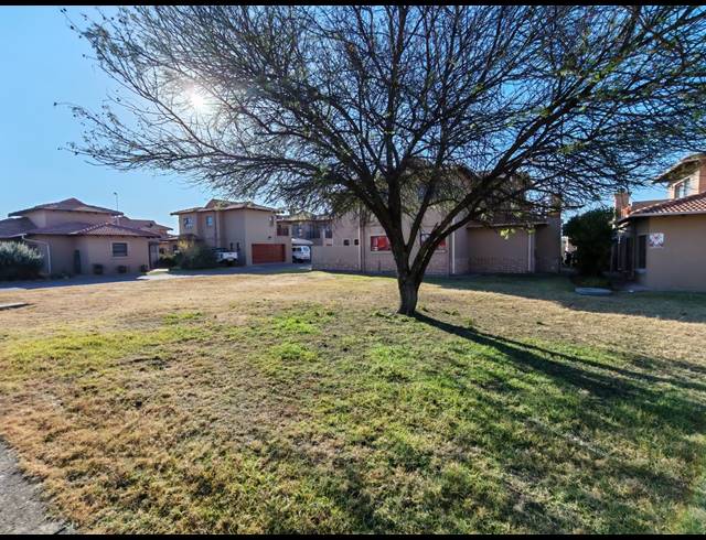 244M² VACANT LAND FOR SALE IN RISIVILLE